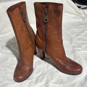 Marc Jacobs Caramel Boots- Era: Y2K Size 36 1/2
